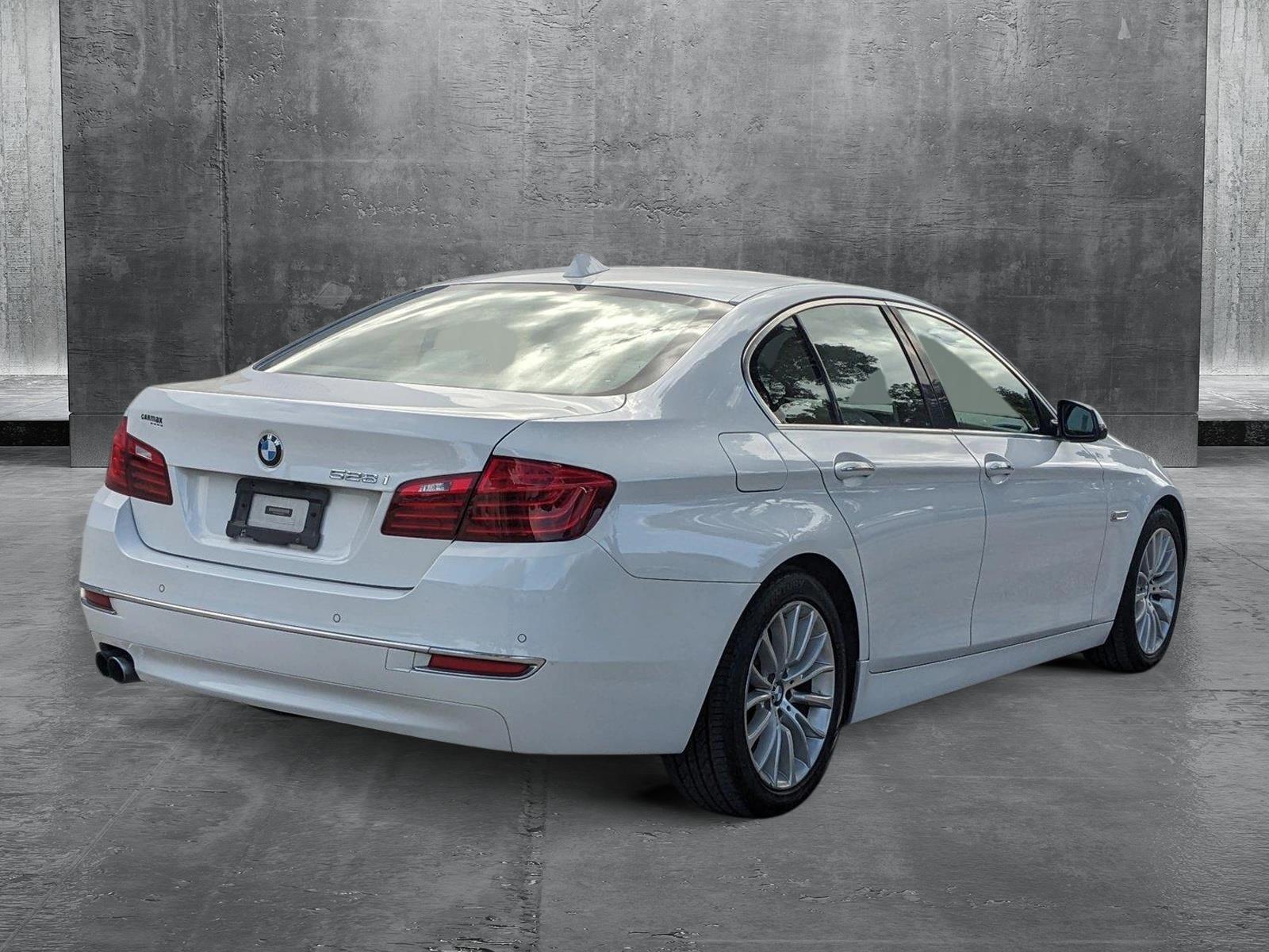 2016 BMW 5 Series Vehicle Photo in GREENACRES, FL 33463-3207