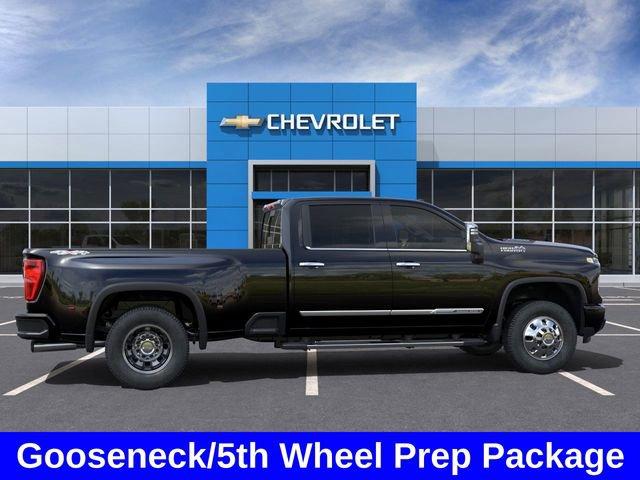 2025 Chevrolet Silverado 3500 HD Vehicle Photo in BROCKTON, MA 02301-7113