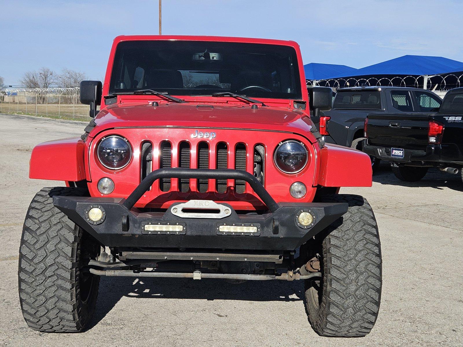 2014 Jeep WRANU Vehicle Photo in NORTH RICHLAND HILLS, TX 76180-7199