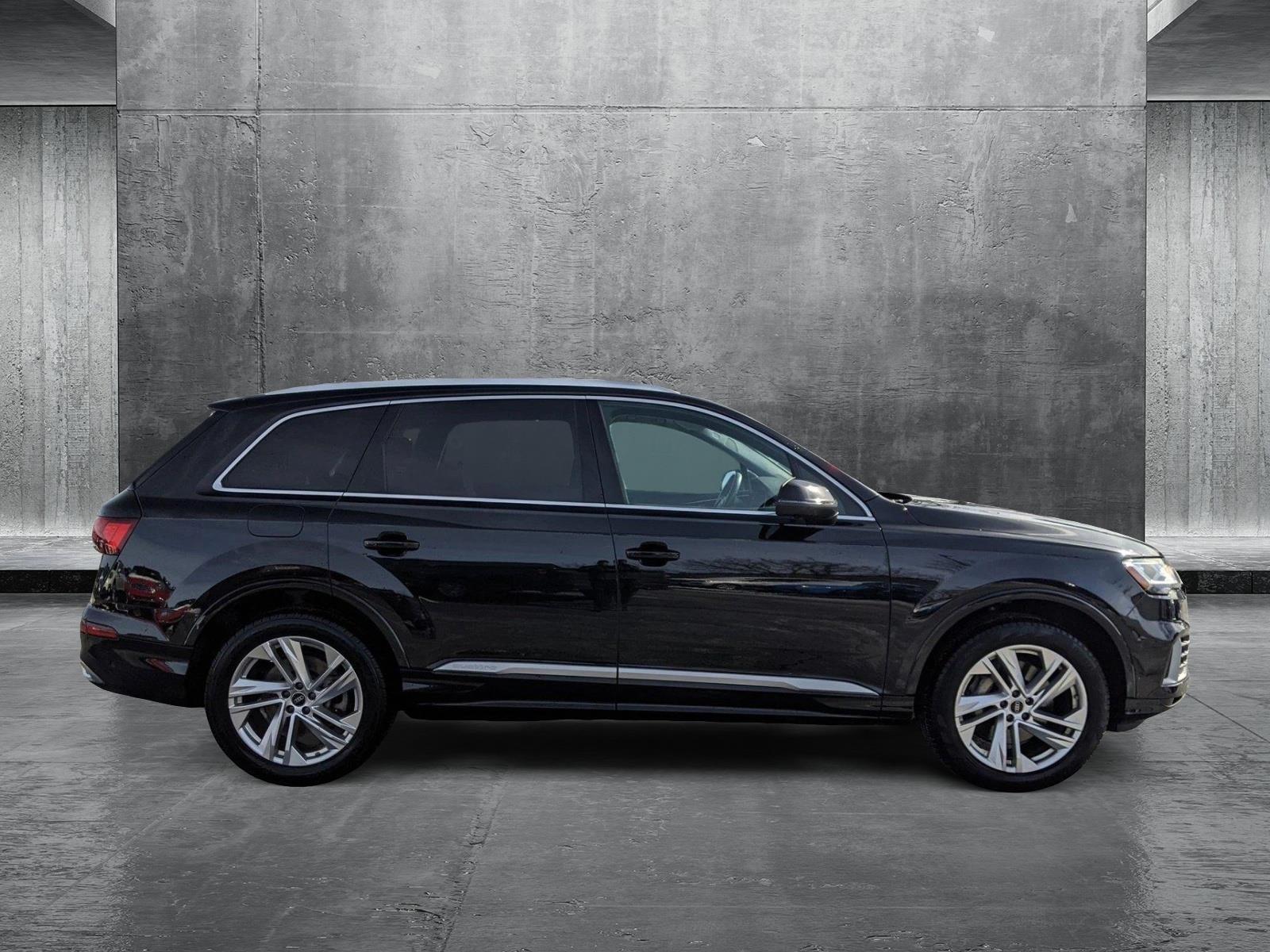 2022 Audi Q7 Vehicle Photo in Cockeysville, MD 21030