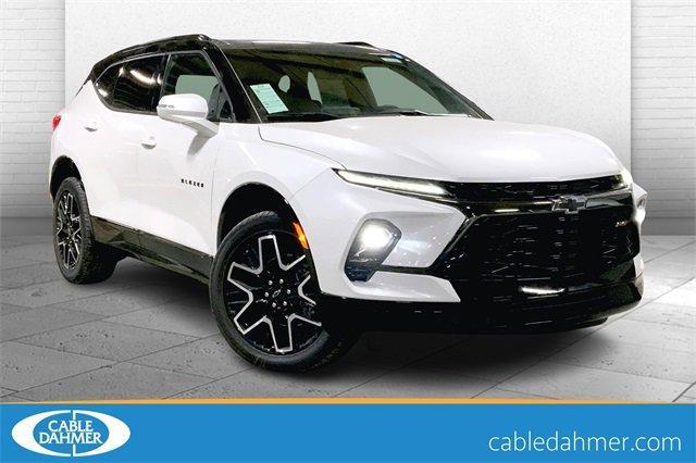 2025 Chevrolet Blazer Vehicle Photo in KANSAS CITY, MO 64114-4502