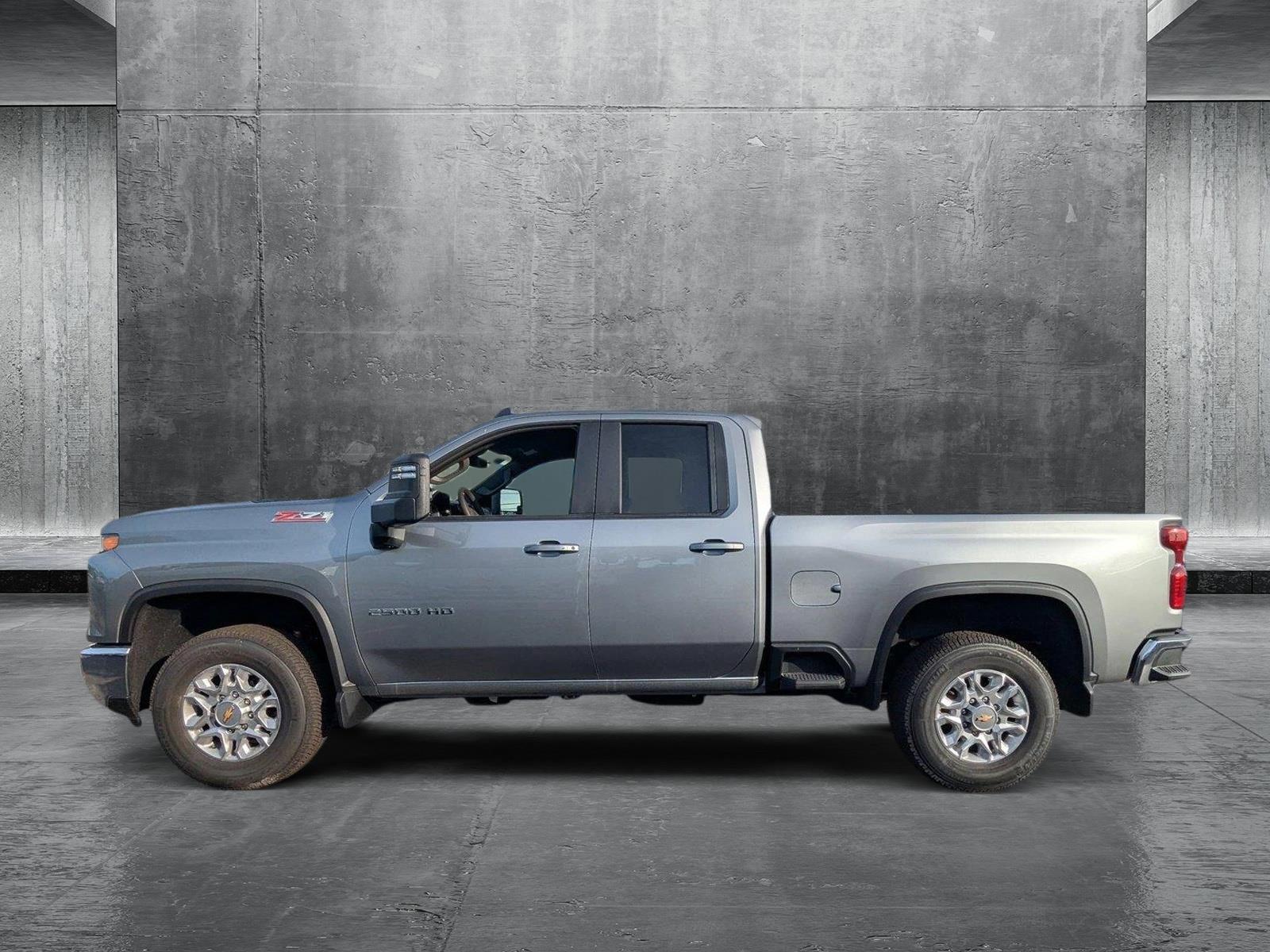 2025 Chevrolet Silverado 2500 HD Vehicle Photo in GREENACRES, FL 33463-3207