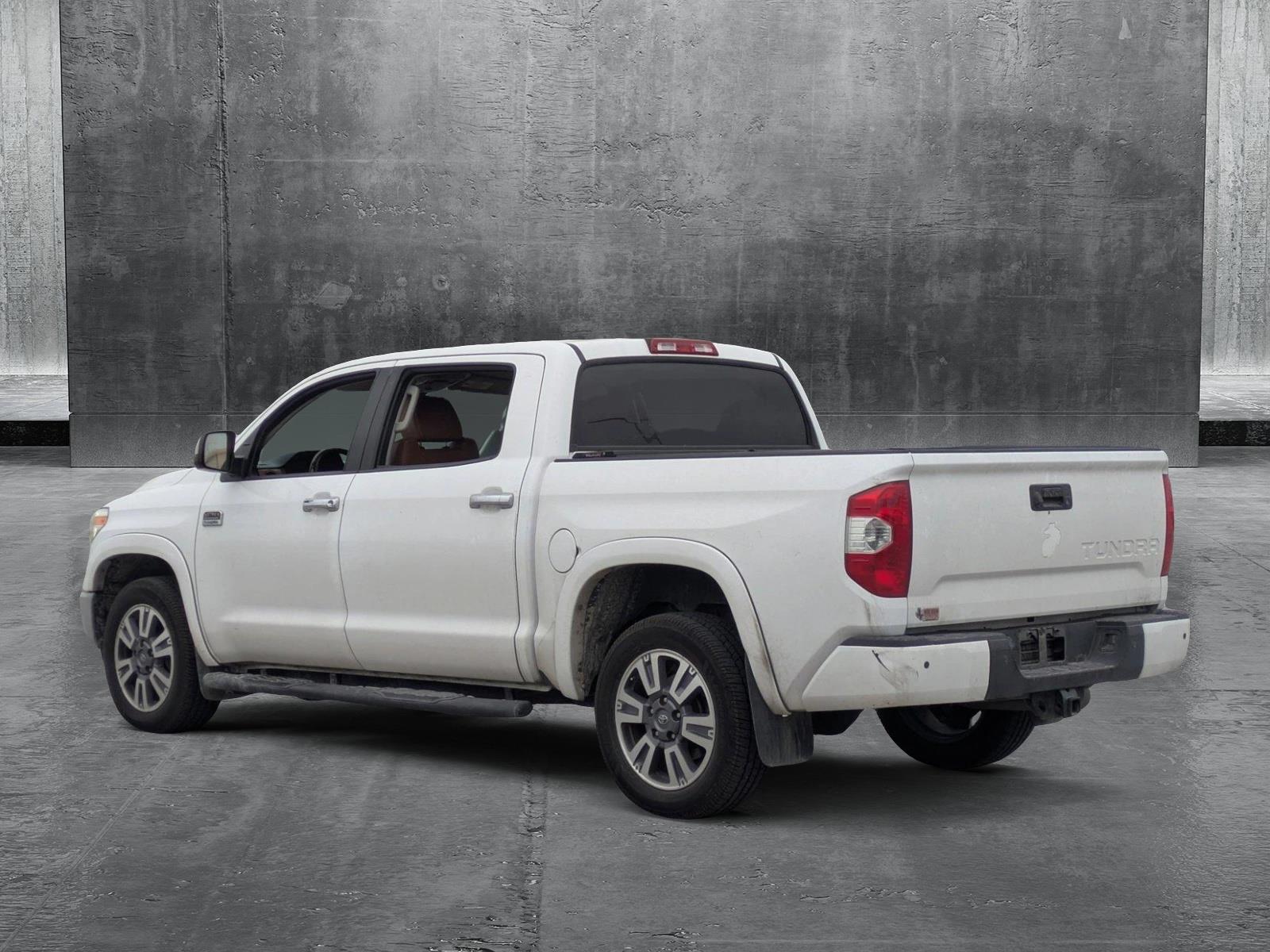 2019 Toyota Tundra 2WD Vehicle Photo in Corpus Christi, TX 78415