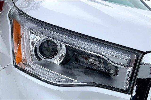 2017 GMC Acadia Vehicle Photo in KANSAS CITY, MO 64114-4502