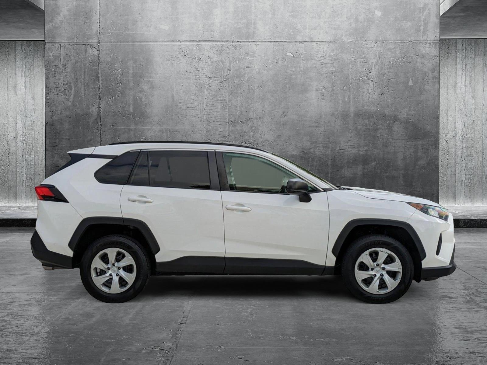 2019 Toyota RAV4 Vehicle Photo in Davie, FL 33331