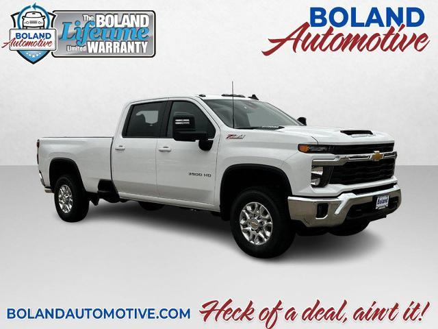 Full Hood and Fender Kit | Chevrolet Silverado 3500HD LT 2020 Full Hood and Fender Kit | Chevrolet Silverado 3500HD LT 2020