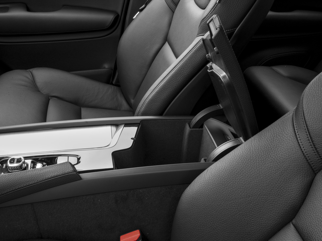 2017 Volvo XC90 Vehicle Photo in San Antonio, TX 78230