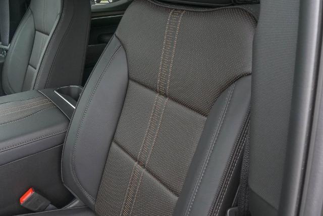 2025 Chevrolet Silverado 1500 Vehicle Photo in VENTURA, CA 93003-8585