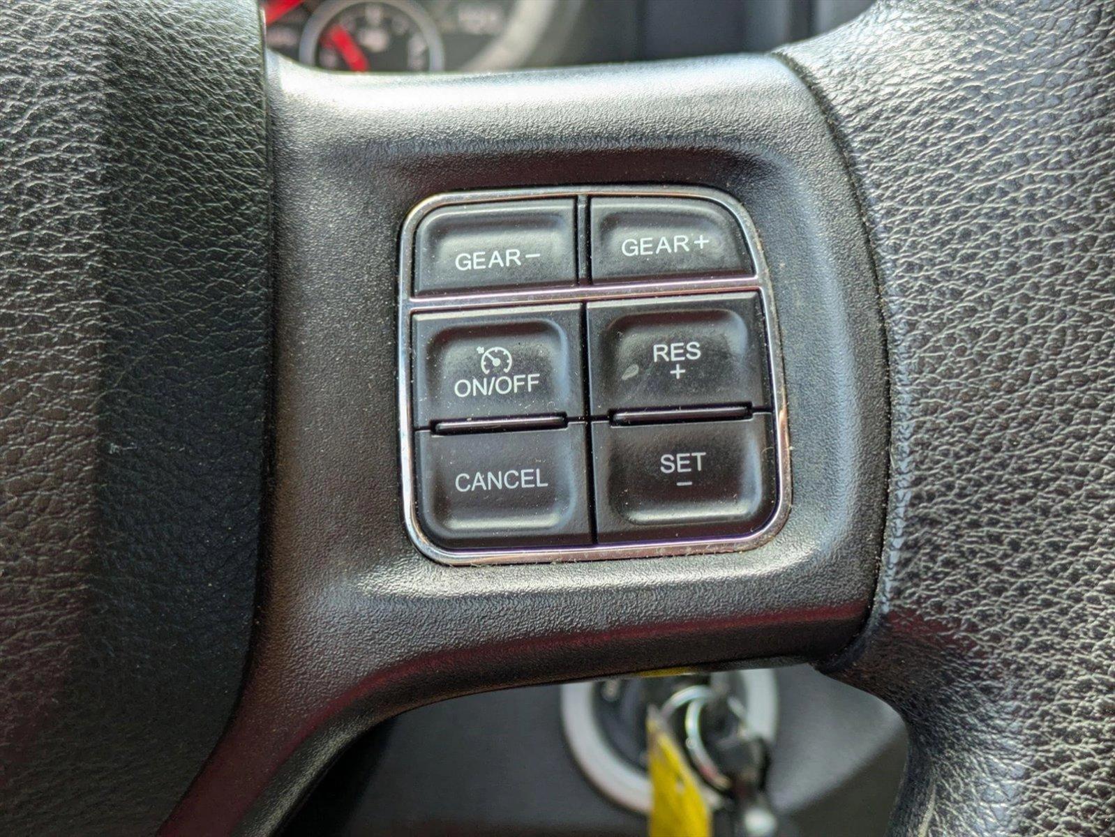 2017 Ram 1500 Vehicle Photo in GREENACRES, FL 33463-3207