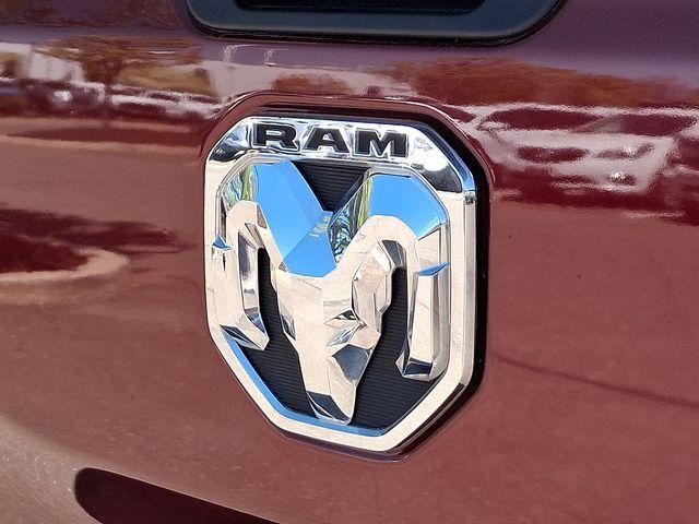 2019 Ram 1500 Vehicle Photo in DANBURY, CT 06810-5034