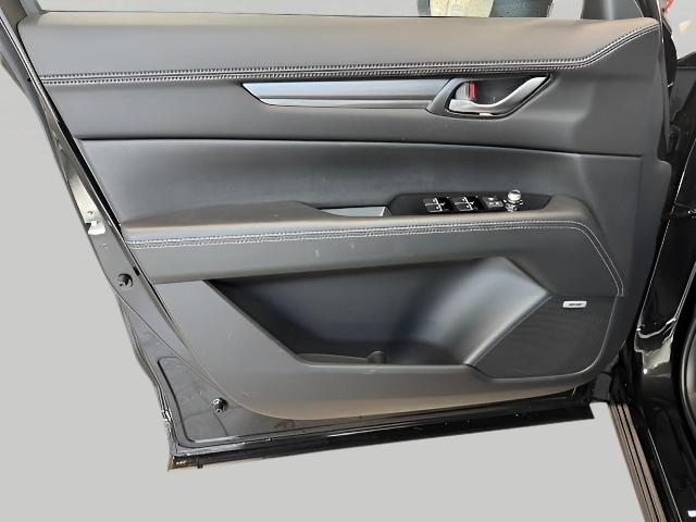 2025 Mazda CX-5 Vehicle Photo in Green Bay, WI 54304