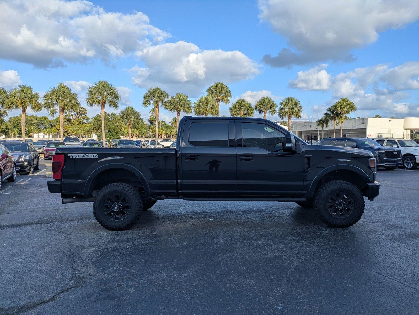 2022 Ford Super Duty F-350 SRW Vehicle Photo in WEST PALM BEACH, FL 33407-3296