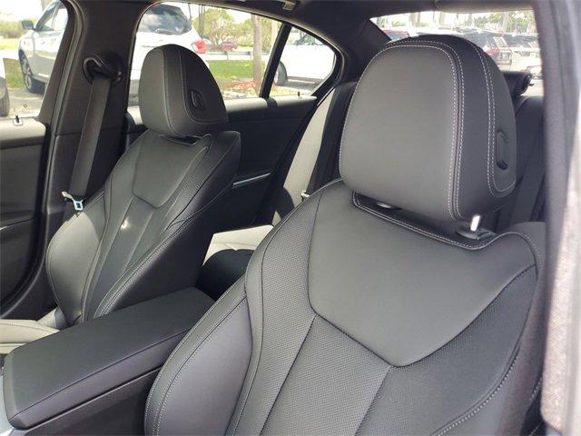 2024 BMW 3 Series Vehicle Photo in SUNRISE, FL 33323-3202