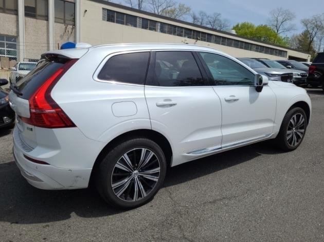 2022 Volvo XC60 Vehicle Photo in Houston, TX 77007