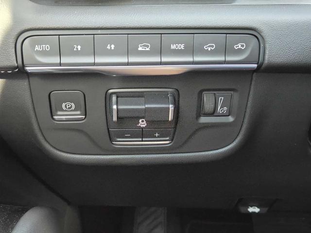 2023 Cadillac Escalade Vehicle Photo in DENTON, TX 76210-9321