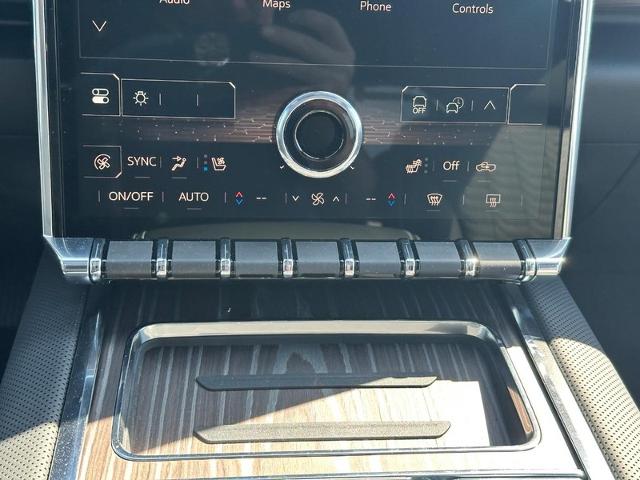 2025 GMC Sierra EV Vehicle Photo in COLUMBIA, MO 65203-3903