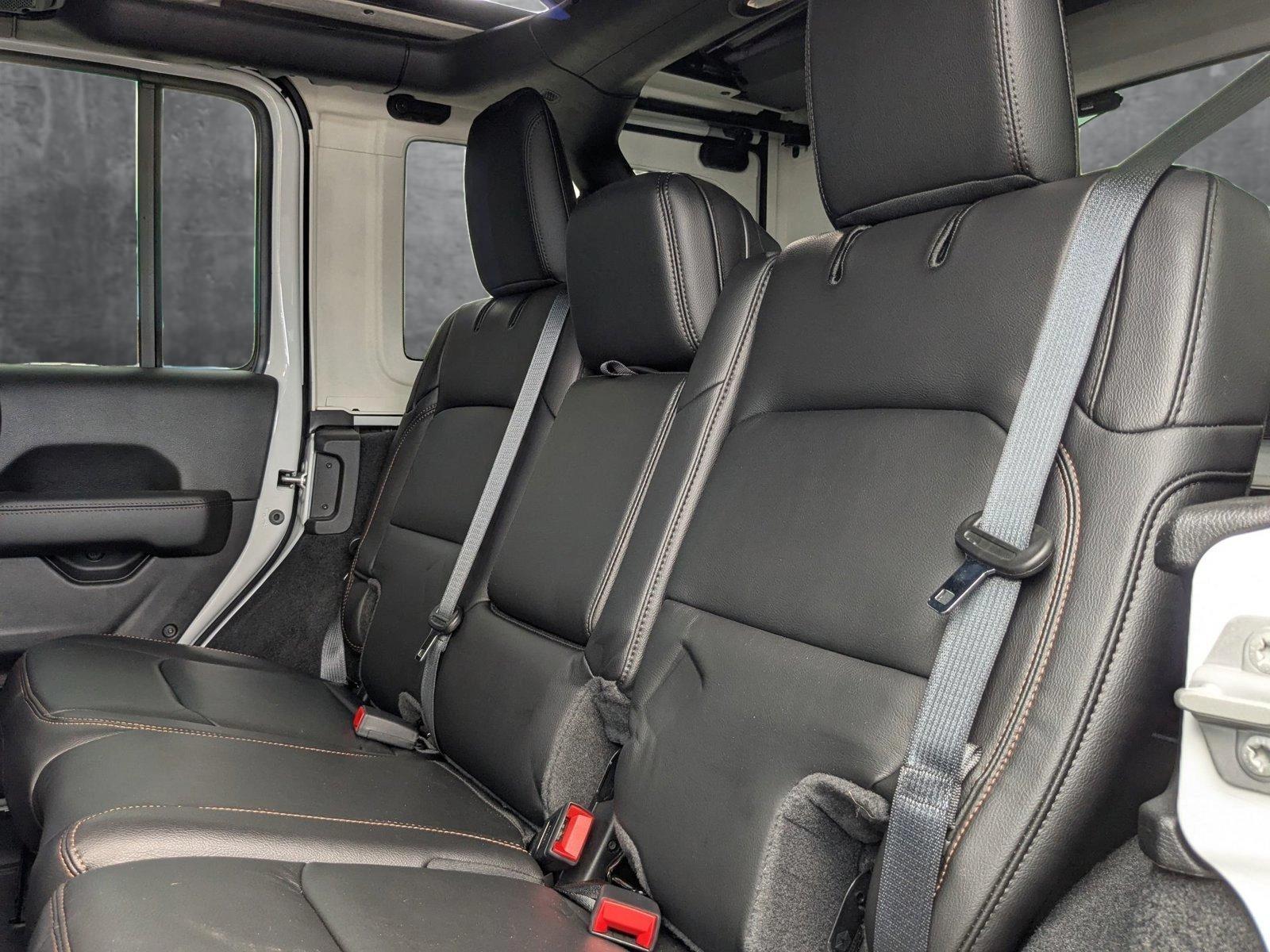 2021 Jeep Wrangler Vehicle Photo in St. Petersburg, FL 33713