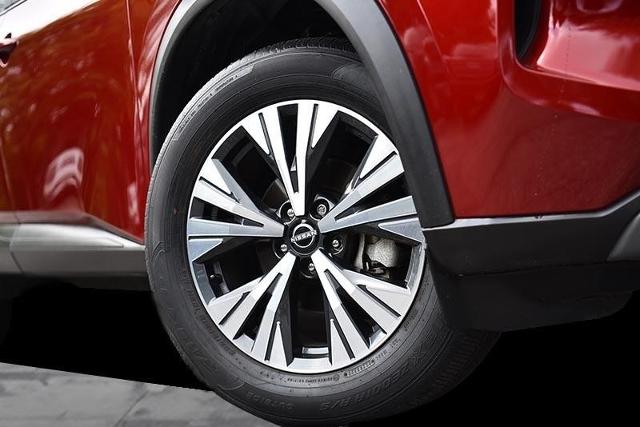2022 Nissan Rogue Vehicle Photo in Ballwin, MO 63011