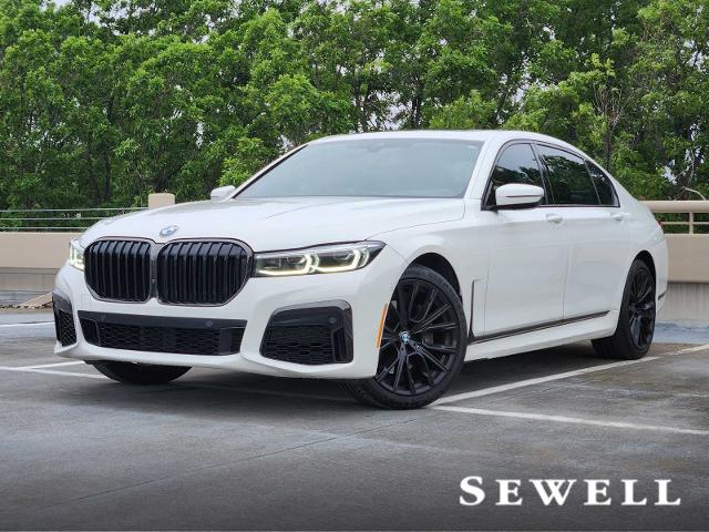 2022 BMW 740i Vehicle Photo in PLANO, TX 75024