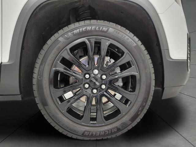 2023 GMC Acadia Vehicle Photo in NEENAH, WI 54956-2243