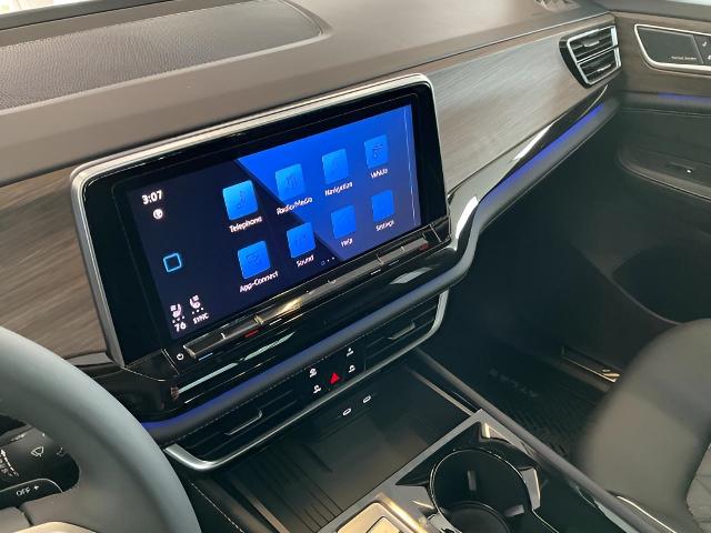 2025 Volkswagen Atlas Vehicle Photo in Oshkosh, WI 54904