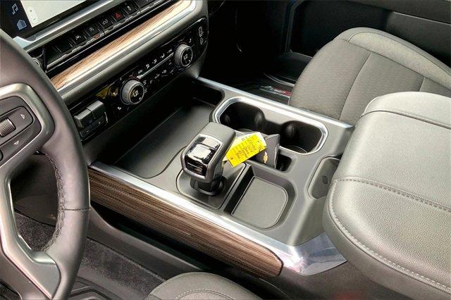 2024 Chevrolet Silverado 1500 Vehicle Photo in KANSAS CITY, MO 64114-4502