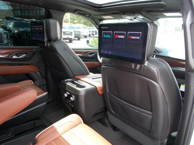 2023 GMC Yukon Vehicle Photo in LOWELL, MA 01852-4336