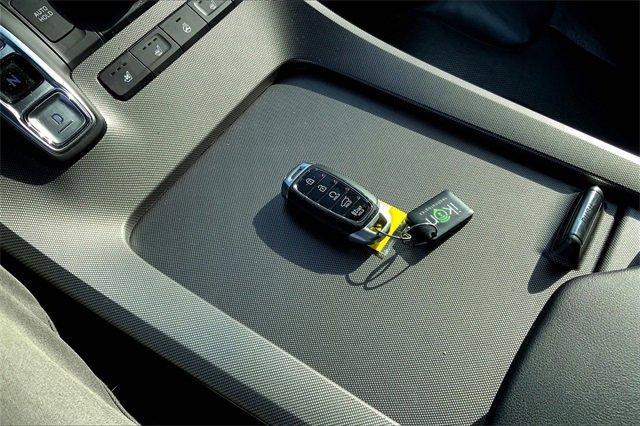 2020 Hyundai Palisade Vehicle Photo in TOPEKA, KS 66609-0000
