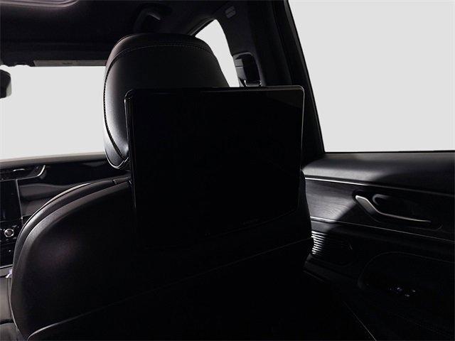 2023 Jeep Grand Cherokee L Vehicle Photo in PUYALLUP, WA 98371-4149