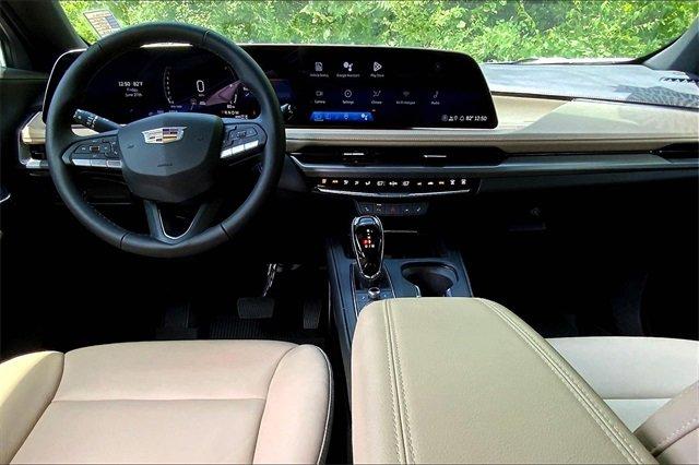 2025 Cadillac XT4 Vehicle Photo in KANSAS CITY, MO 64114-4545