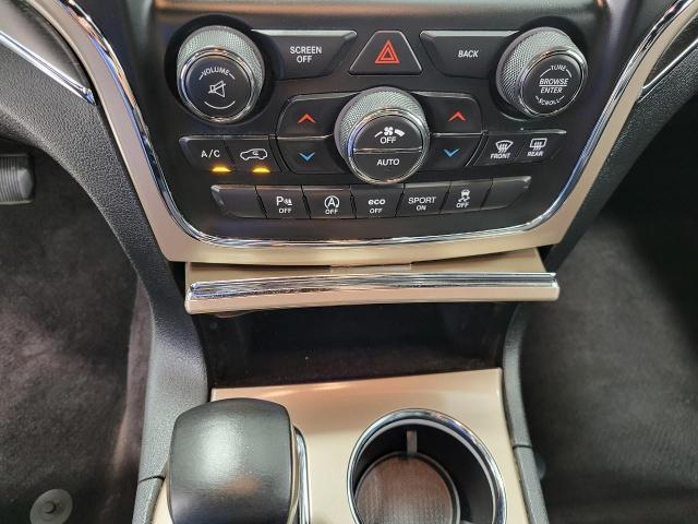 2016 Jeep Grand Cherokee Vehicle Photo in APPLETON, WI 54914-4656