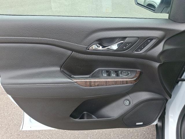 2023 GMC Acadia Vehicle Photo in TREVOSE, PA 19053-4984