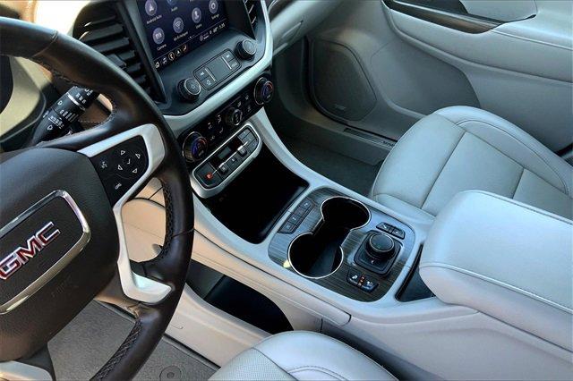 2023 GMC Acadia Vehicle Photo in TOPEKA, KS 66609-0000