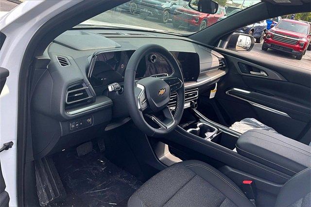 2025 Chevrolet Traverse Vehicle Photo in TOPEKA, KS 66609-0000