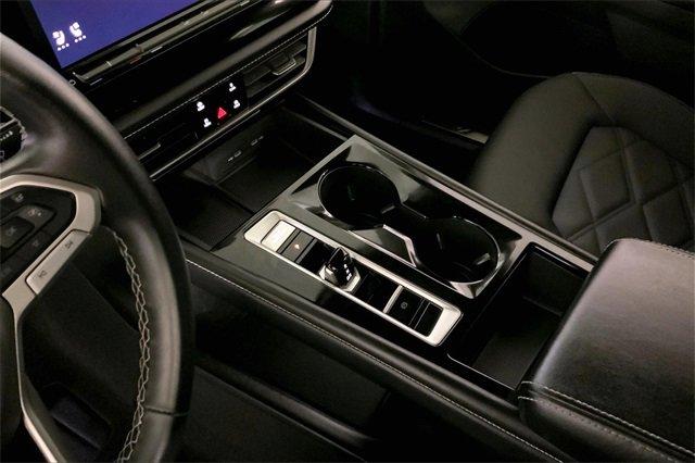2024 Volkswagen Atlas Vehicle Photo in INDEPENDENCE, MO 64055-1314