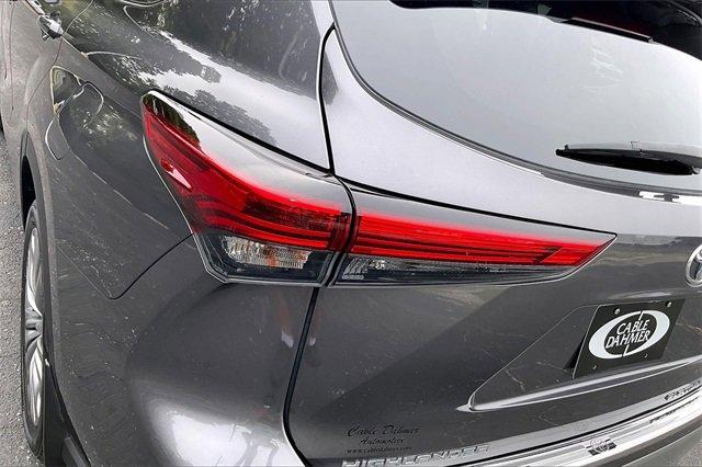 2021 Toyota Highlander Vehicle Photo in INDEPENDENCE, MO 64055-1314