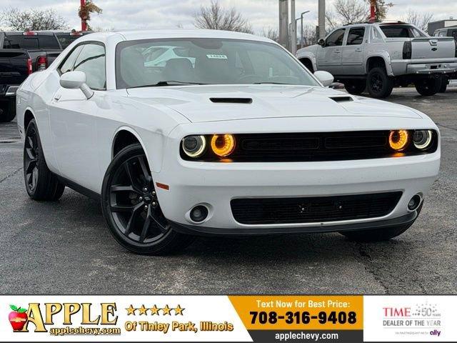 2019 Dodge Challenger SXT RWD