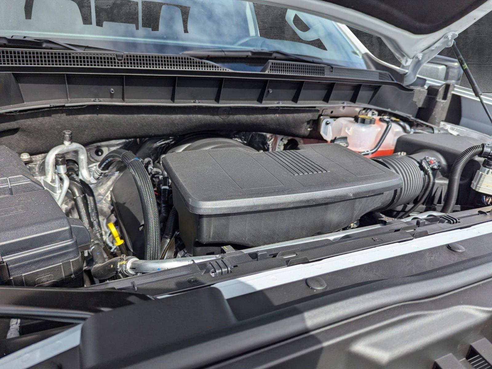 2025 Chevrolet Silverado 1500 Vehicle Photo in PEMBROKE PINES, FL 33024-6534