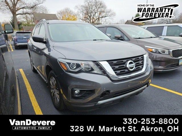 2019 Nissan Pathfinder Vehicle Photo in Akron, OH 44320