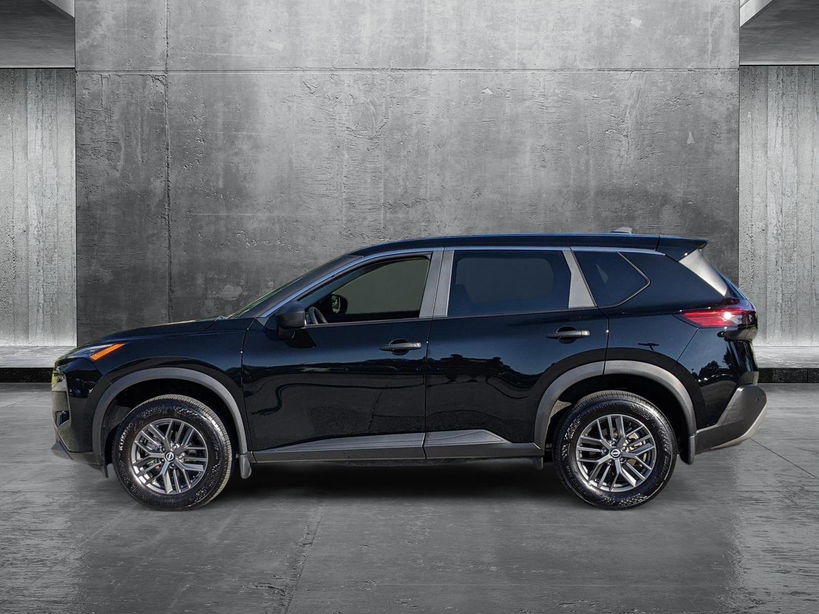 2023 Nissan Rogue Vehicle Photo in Pembroke Pines , FL 33084