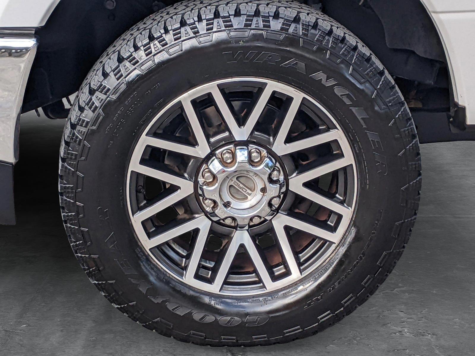 2019 Ford Super Duty F-250 SRW Vehicle Photo in PEMBROKE PINES, FL 33024-6534