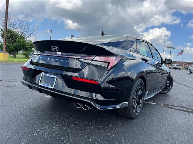 2024 Hyundai ELANTRA Vehicle Photo in Shiloh, IL 62269