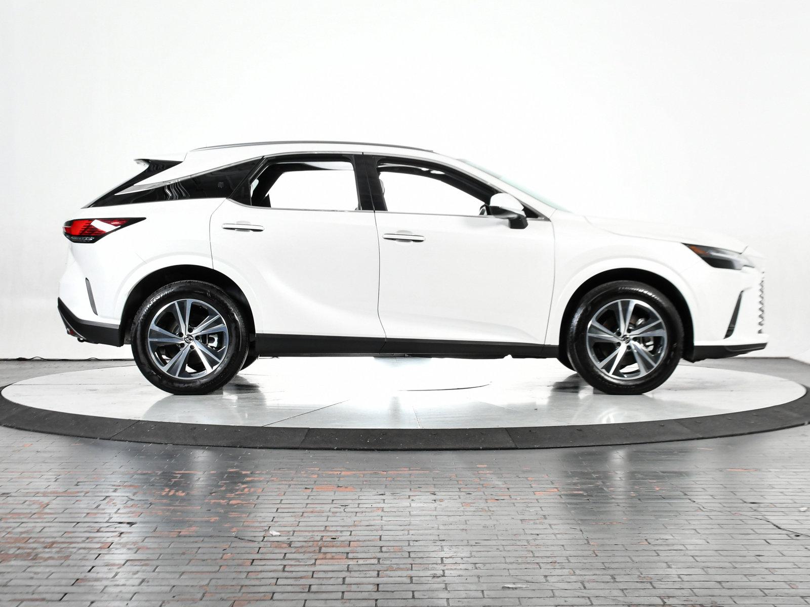 2023 Lexus RX 350 Vehicle Photo in DALLAS, TX 75235