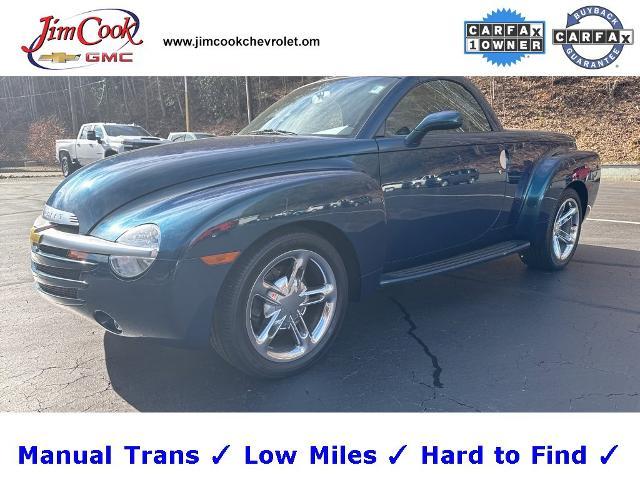 2005 Chevrolet SSR Vehicle Photo in MARION, NC 28752-6372