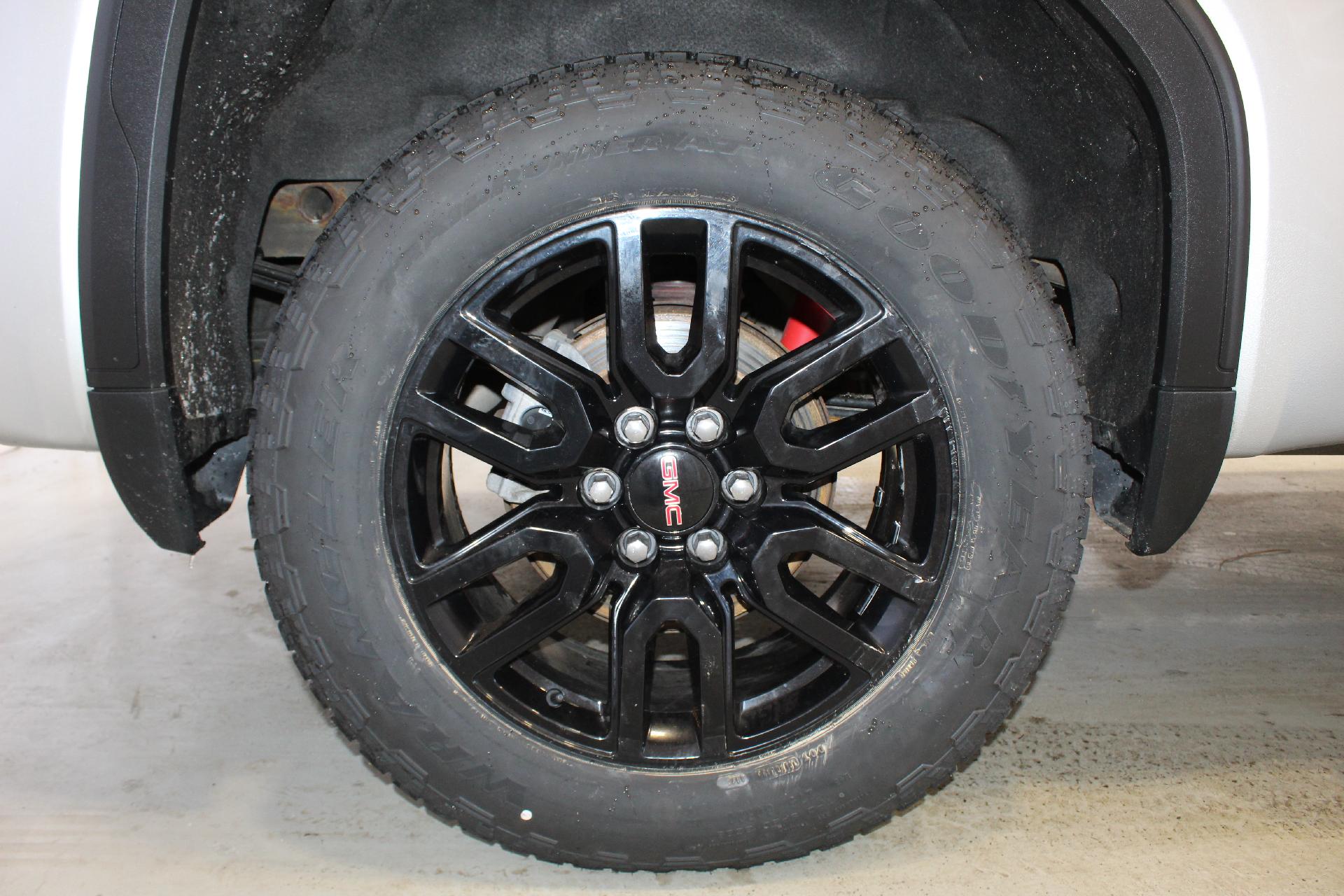 2021 GMC Sierra 1500 Vehicle Photo in NORTHAMPTON, MA 01060-1120