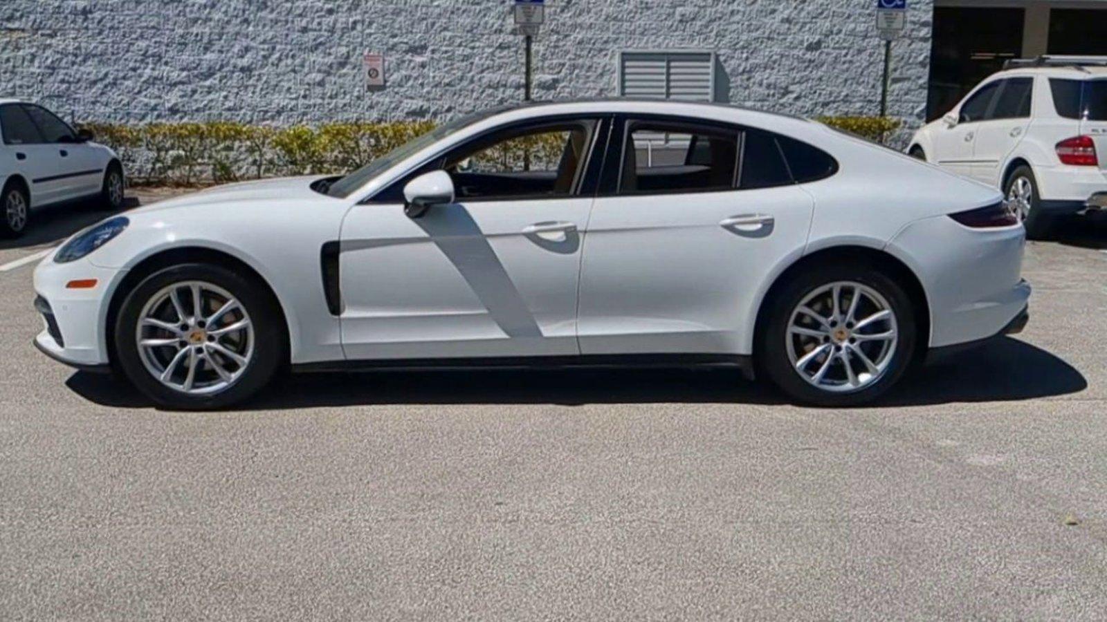 2017 Porsche Panamera Vehicle Photo in West Palm Beach, FL 33417