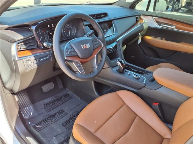 2025 Cadillac XT5 Vehicle Photo in TAMPA, FL 33612-3404
