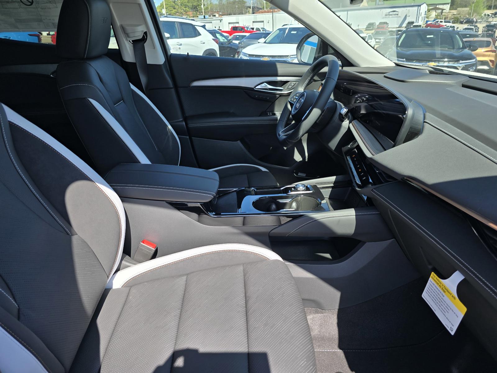 2025 Buick Envision Vehicle Photo in Rolla, MO 65401