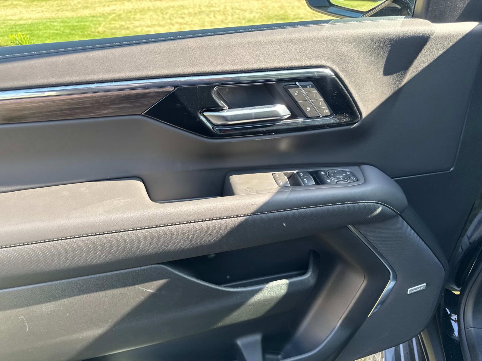2025 Chevrolet Tahoe Vehicle Photo in LOS ANGELES, CA 90007-3794