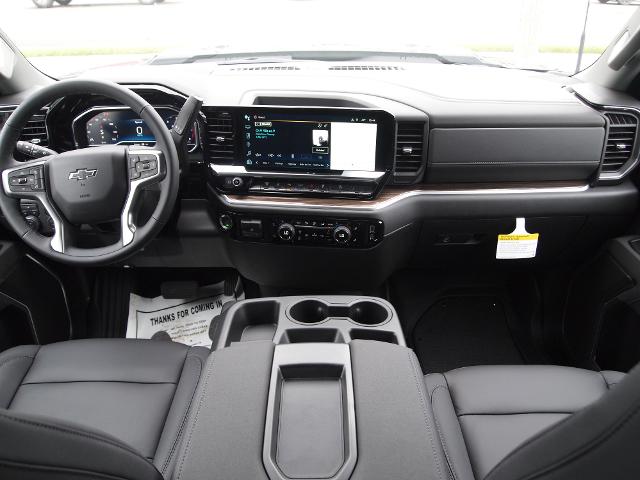 2025 Chevrolet Silverado 2500 HD Vehicle Photo in MADISON, IN 47250-1611